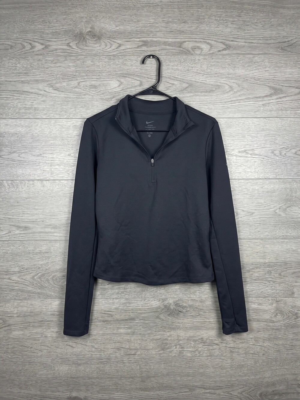 NWT Nike Therma-Fit Womens Small Long Sleeve Top Black Quarter Zip